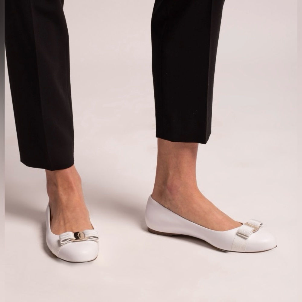 Salvatore Ferragamo White Pearl Vara Flats